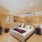 No 1 Mandria Holiday home *