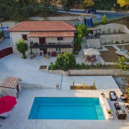 Prázdninový dům No 1 Mandria *